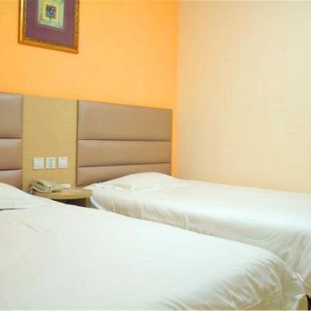 Greentree Inn Shandong Qingdao Railway Station Zhanqiao Yacht Wharf Express Esterno foto