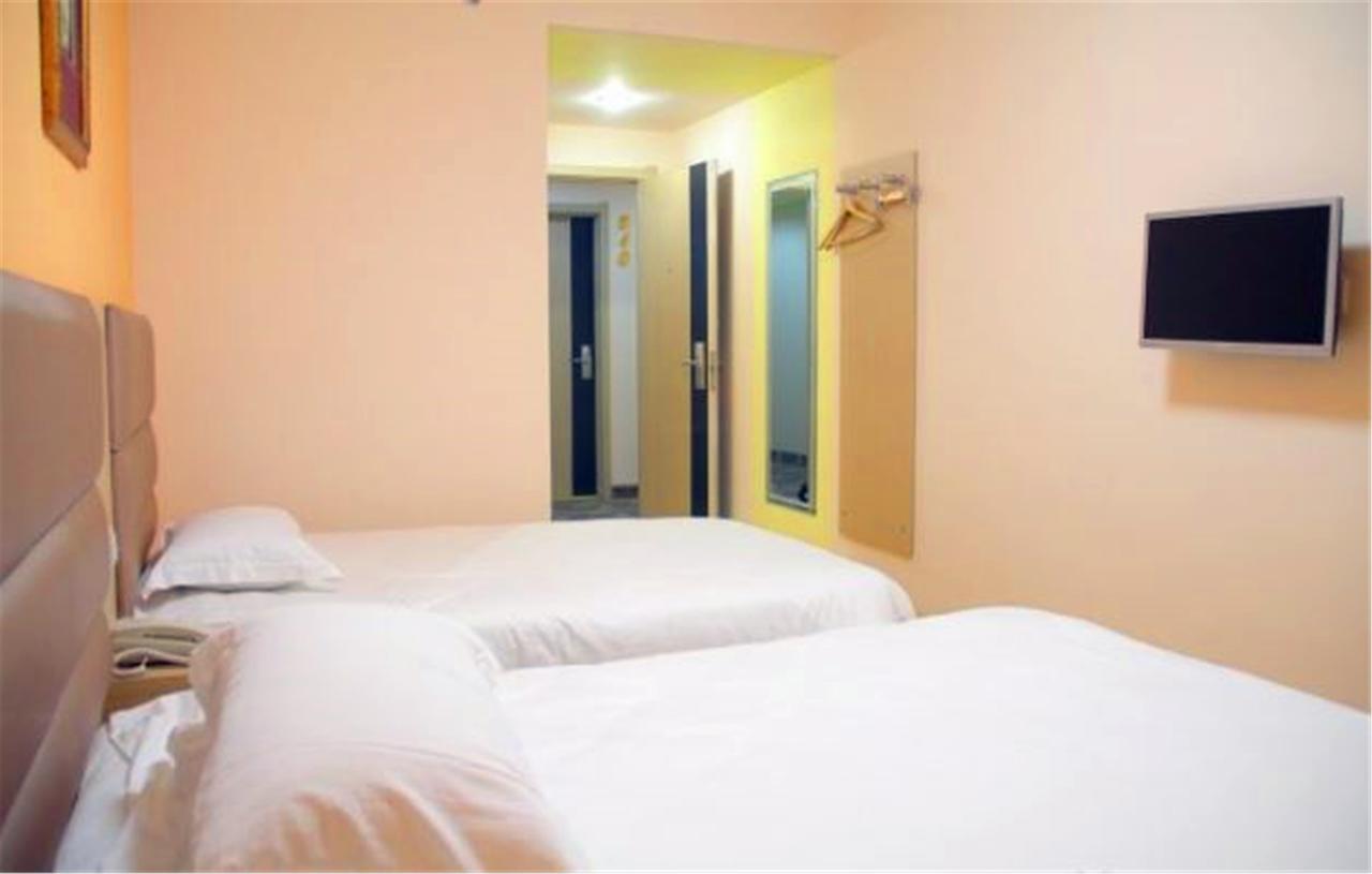 Greentree Inn Shandong Qingdao Railway Station Zhanqiao Yacht Wharf Express Esterno foto